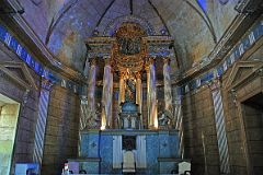 40 Cuba - Cienfuegos - Parque Jose Marti - Catedral de la Purisima Concepcion Altar.jpg